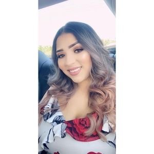 Meet your Posher, Angie